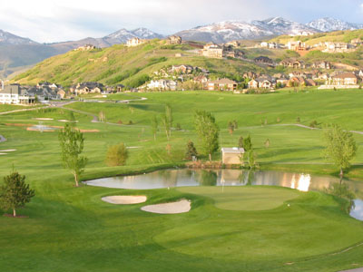 A precise tee shot is required to avoid the trouble surrounding the 8th green