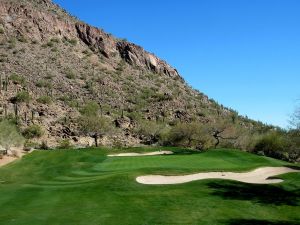 Phoenician (Canyon) 4th Green