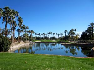 Phoenician (Canyon) 8th Tee