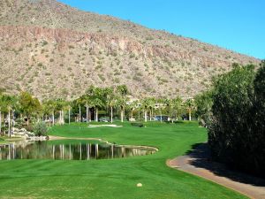 Phoenician (Canyon) 9th Tee