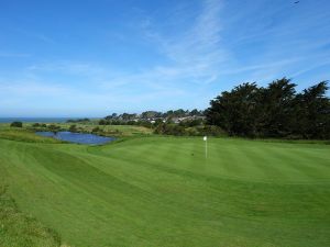 Half Moon Bay (Ocean) 12th Green