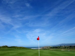 Half Moon Bay (Ocean) 15th Flag