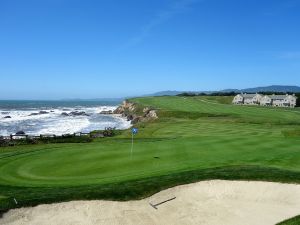 Half Moon Bay (Old) 18th Back