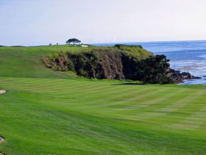 Pebble Beach 6th Cliff