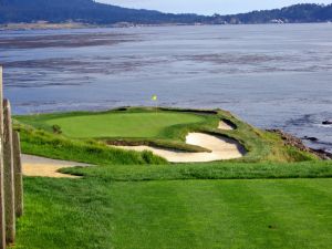 Pebble Beach 7th