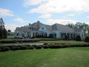 Atlanta CC Clubhouse Side