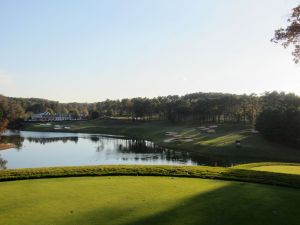 Hawks Ridge 18th Tee