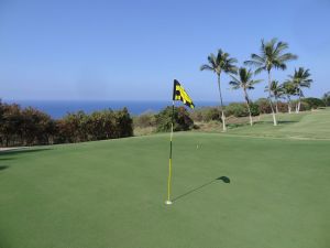 Hokulia 14th Green