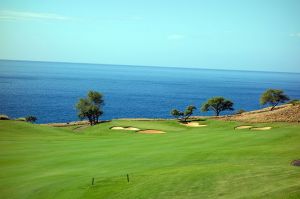 Manele 11th Approach