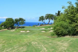 Mauna Kea 17th Right