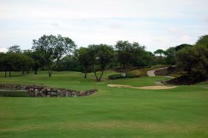 Wailea (Emerald) 10th Approach