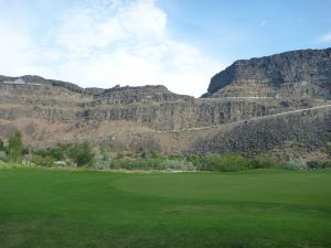 Blue Lakes 13th Green