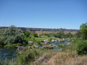 Blue Lakes 9th Up River