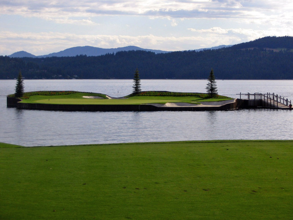 The famous floating green at Coeur d'Alene Resort