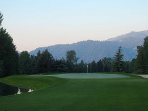 Sun Valley 1st Green