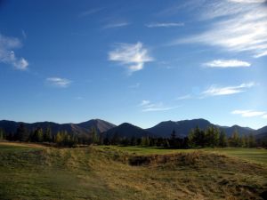 Valley Club (Irwin) 15th Fescue