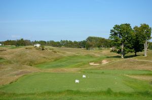 Arcadia Bluffs 9th Tee