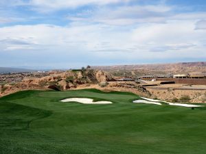 Wolf Creek 16th Approach 2017