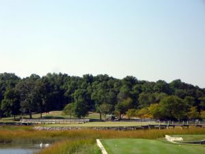 Creek Club 11th Green