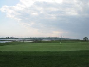 Fishers Island 12th Back