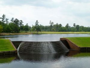 River Landing (River) 18th Waterfall