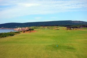 Cabot Cliffs 10th