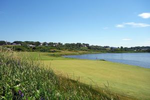 Cabot Links 6th Water