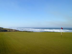 Bandon Dunes 6th Back