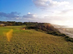 Pacific Dunes 13th Back 2004