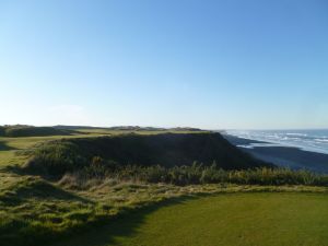 Pacific Dunes 4th Tee