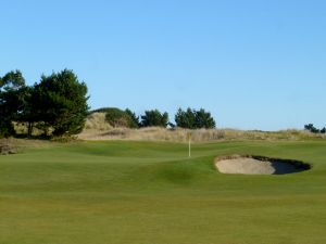 Pacific Dunes 8th Bunker