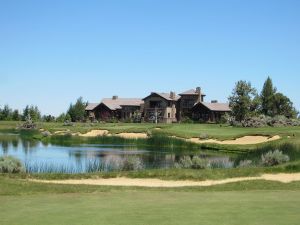 Pronghorn (Fazio) 18th Approach