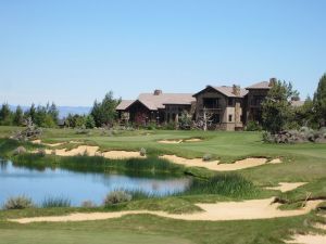 Pronghorn (Fazio) 18th Bunkers