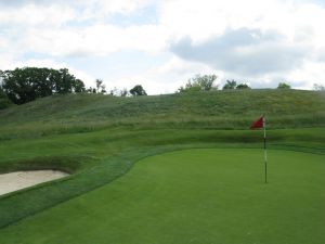 Oakmont 6th Green