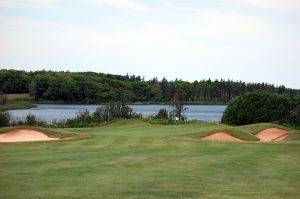 Green Gables 13th Approach