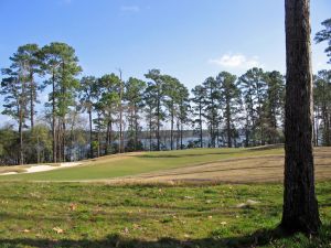 Bentwater (Grand Pines) 6th Green