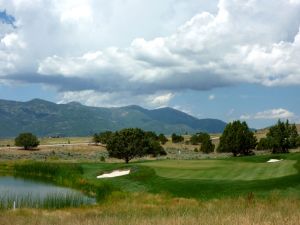 Red Ledges 4th Green