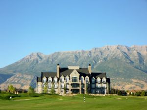 Sleepy Ridge Clubhouse Mountain