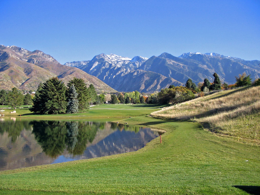 Willow Creek Country Club