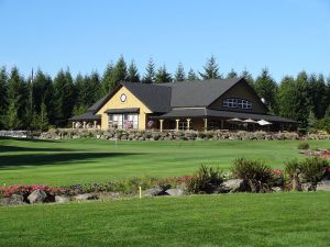 Trophy Lake 18th Green