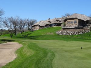 Blackwolf Run (River) 18th Approach