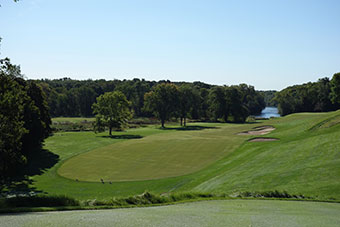 Milwaukee Country Club 10th